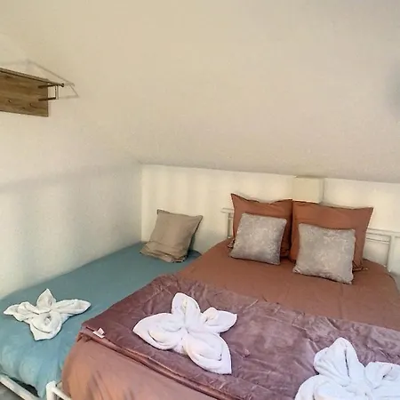 Disneyland En Famille, Studio Tout Confort Avec Jardin Bailly-Romainvilliers Exterior foto